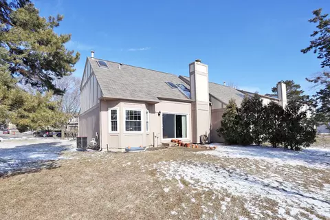 4548 N Sapphire Dr, Hoffman Estates, IL 60192 photo 20