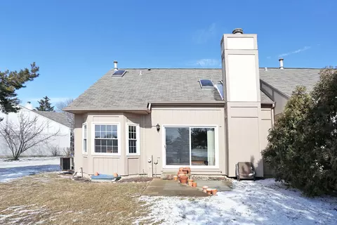 4548 N Sapphire Dr, Hoffman Estates, IL 60192 photo 19