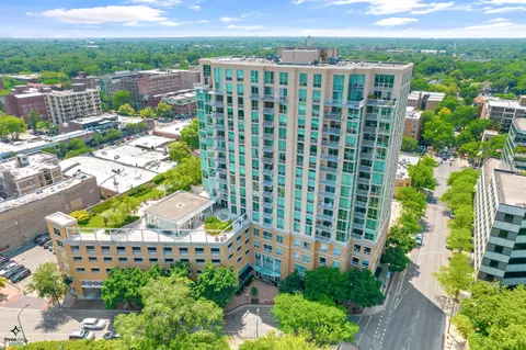 1640 Maple Ave #1205, Evanston, IL 60201