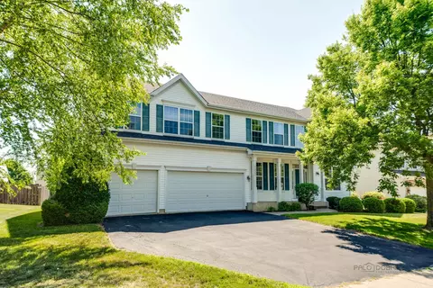 1223 Beverly Dr, Lake Villa, IL 60046