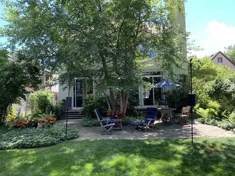 Exterior - 399 Madison Ave, Glencoe, IL 60022 photo 4 of 7