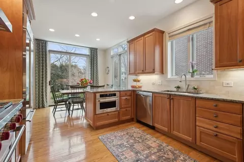 Kitchen - 399 Madison Ave, Glencoe, IL 60022 photo 1 of 2