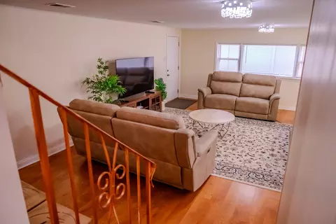 7732 W 83rd St, Bridgeview, IL 60455 photo 9