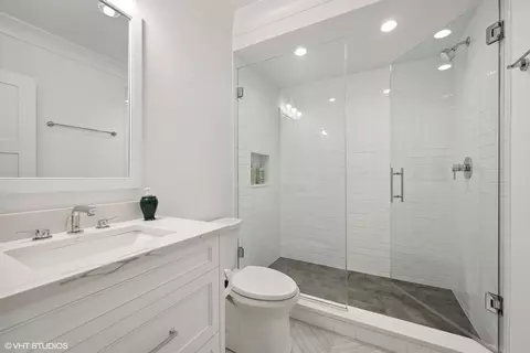 910 Oak St, Winnetka, IL 60093 photo 41
