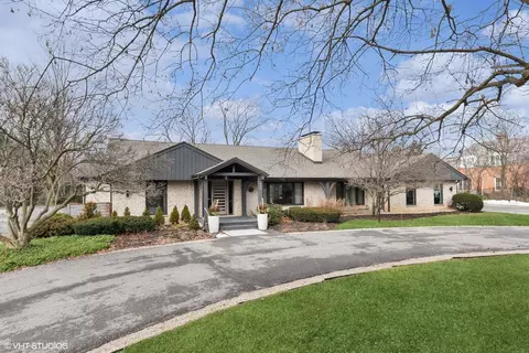 668 Sunset Ridge Rd, Northfield, IL 60093