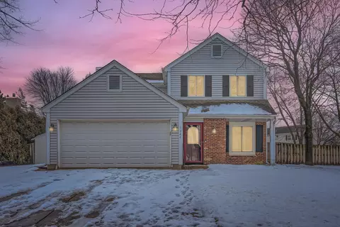 1744 Tufts Ct, Naperville, IL 60565