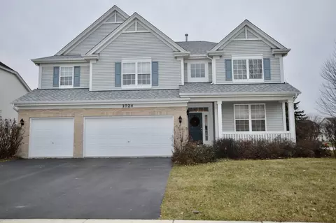 1024 S Butterfield Ln, Round Lake, IL 60073