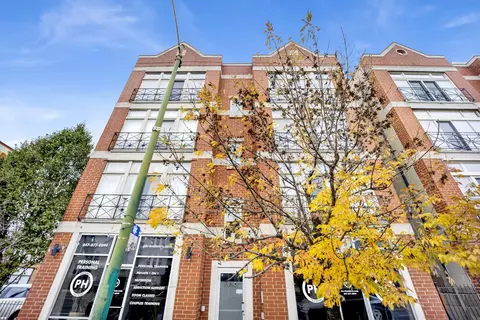 1635 N Western Ave #2S, Chicago, IL 60647