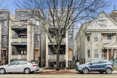 2920 N Damen Ave #3, Chicago, IL 60618