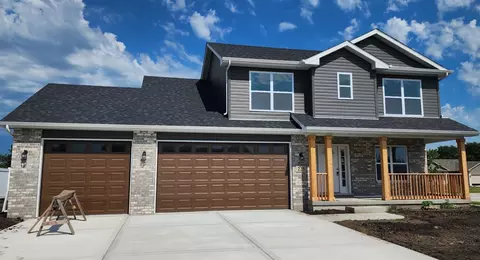 225 S Primrose Dr, Coal City, IL 60416