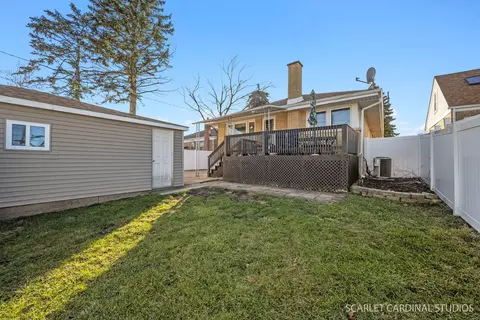 Exterior - 1437 N Wolf Rd, Berkeley, IL 60163 photo 5 of 6