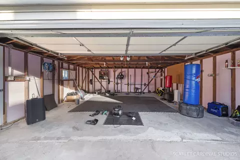 Exterior - 1437 N Wolf Rd, Berkeley, IL 60163 photo 6 of 6