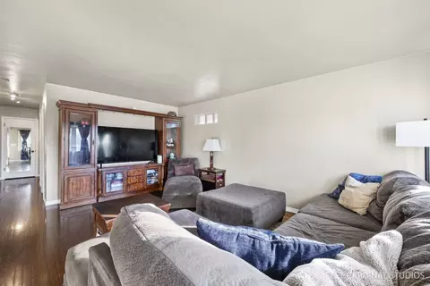 Living - 1437 N Wolf Rd, Berkeley, IL 60163 photo 1 of 2