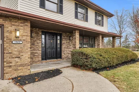 19632 Mallingham Way, Bloomington, IL 61705 photo 6