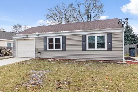149 Heathgate Rd, Montgomery, IL 60538
