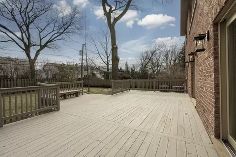 933 Rolling Pass, Glenview, IL 60025 photo 53