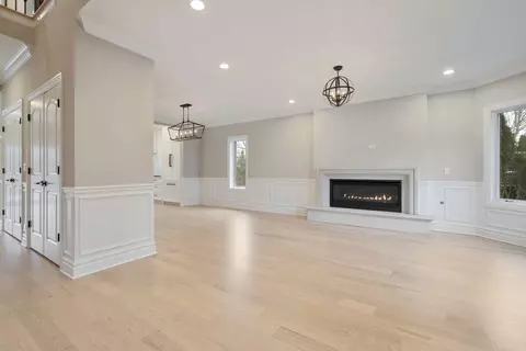 933 Rolling Pass, Glenview, IL 60025 photo 7