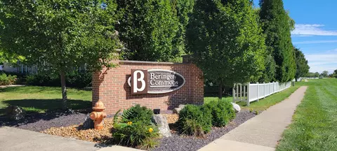 3016 Beringer Cir, Urbana, IL 61802