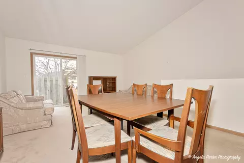 553 Sandy Ct, Harvard, IL 60033 photo 14