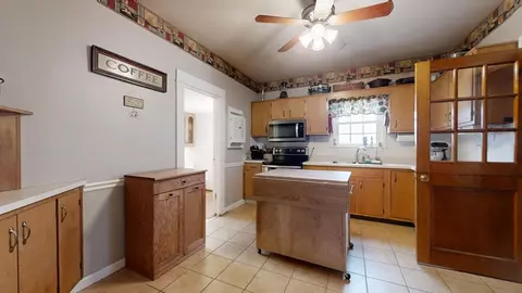 Kitchen - 1269 E 2500 North Rd, Mansfield, IL 61854 photo 1 of 5