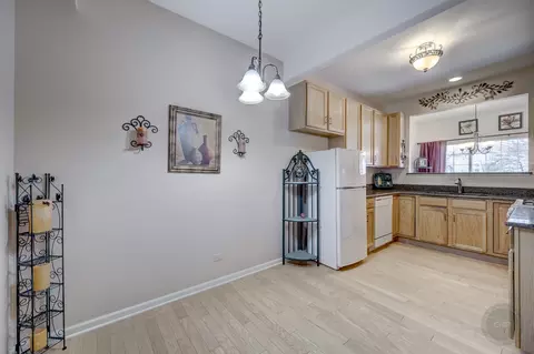 Kitchen - 2346 Reflections Dr #2346, Aurora, IL 60502 photo 1 of 6
