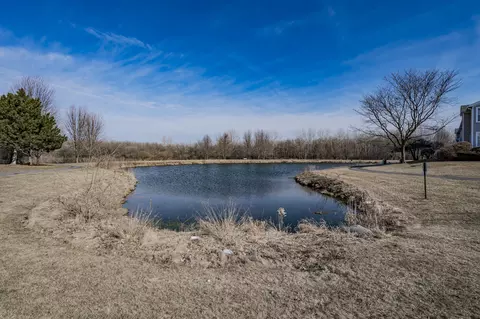 View/Area - 2346 Reflections Dr #2346, Aurora, IL 60502 photo 1 of 1
