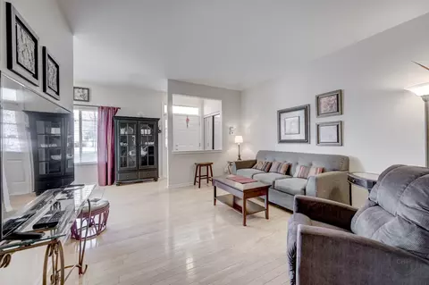 Living - 2346 Reflections Dr #2346, Aurora, IL 60502 photo 3 of 3