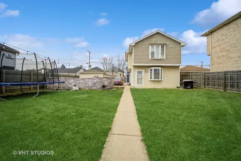 1822 N 34th Ave, Stone Park, IL 60165