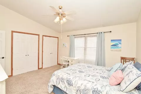 1304 Henry St, Normal, IL 61761 photo 13