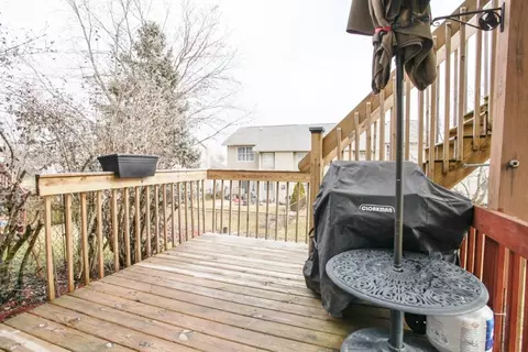 1304 Henry St, Normal, IL 61761 photo 22