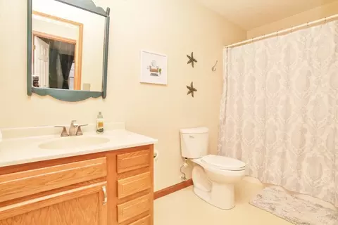 1304 Henry St, Normal, IL 61761 photo 12
