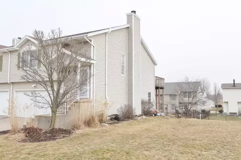 1304 Henry St, Normal, IL 61761 photo 27