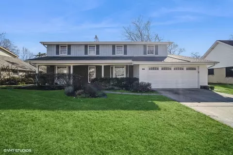 3325 Robincrest Dr, Northbrook, IL 60062