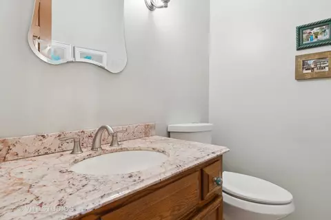1069 Augustana Dr, Naperville, IL 60565 photo 19