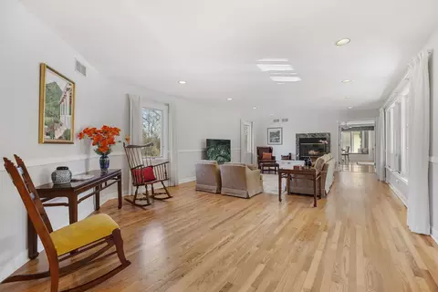1225 Studio Ln, Riverwoods, IL 60015 photo 12
