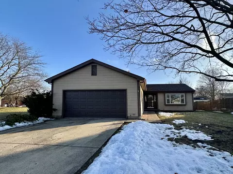 109 Carol Ann Dr, Streamwood, IL 60107