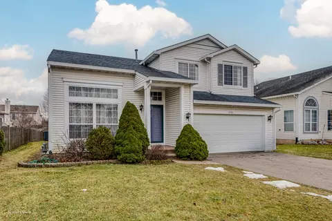 4501 W Roundstone Way, Waukegan, IL 60085