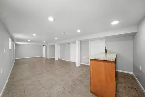 3930 W 84th Pl, Chicago, IL 60652 photo 20
