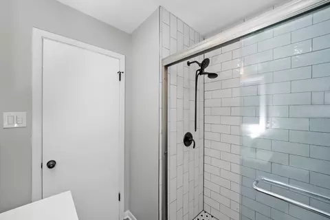 3930 W 84th Pl, Chicago, IL 60652 photo 11