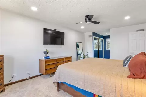 Bedroom - 0 N730 Coventry Dr, Wheaton, IL 60187 photo 5 of 6