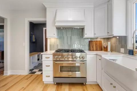 Kitchen - 0 N730 Coventry Dr, Wheaton, IL 60187 photo 3 of 4