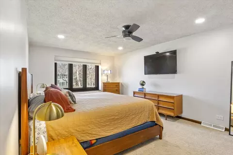 Bedroom - 0 N730 Coventry Dr, Wheaton, IL 60187 photo 4 of 6
