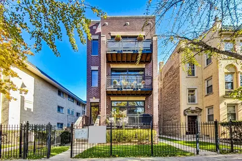 5537 N Campbell Ave #3, Chicago, IL 60625