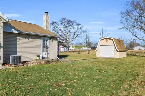 Exterior - 208 E Main St, Camargo, IL 61919 photo 6 of 9