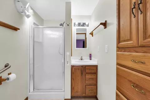 Bath - 208 E Main St, Camargo, IL 61919 photo 3 of 3