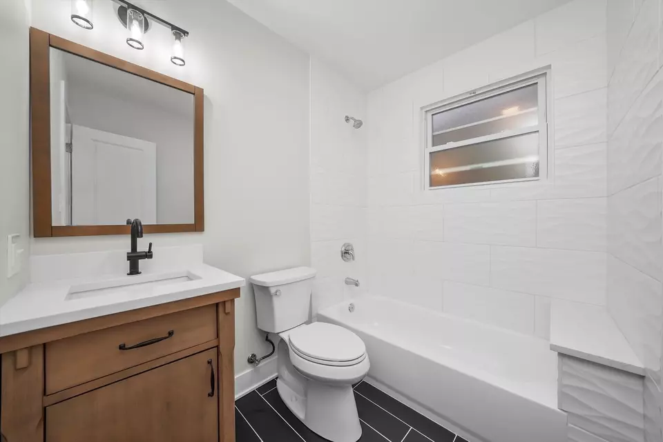 Bath - 1215 N Menard Ave, Chicago, IL 60651 photo 1 of 3