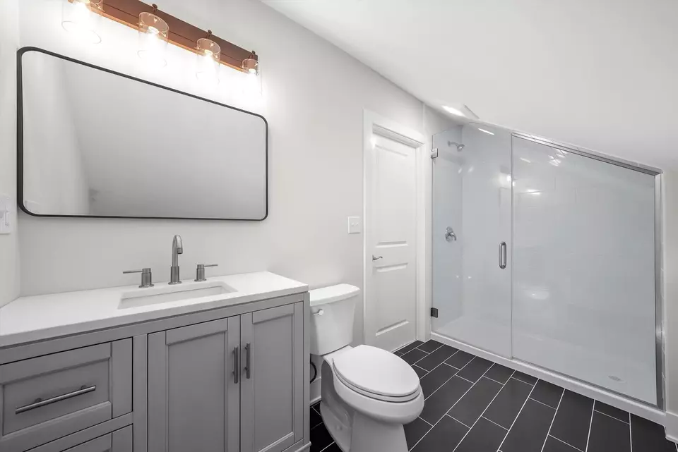 Bath - 1215 N Menard Ave, Chicago, IL 60651 photo 2 of 3