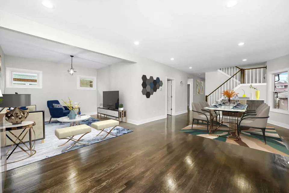 Living - 1215 N Menard Ave, Chicago, IL 60651 photo 1 of 4