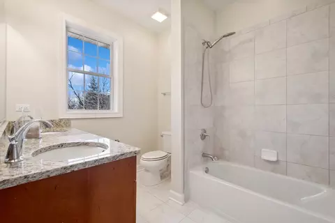 1663 Church St, Evanston, IL 60201 photo 11