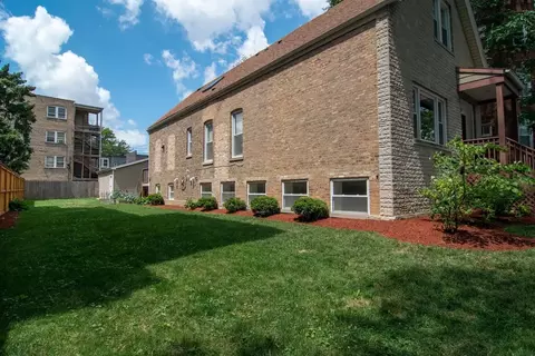 4320 N Bernard St, Chicago, IL 60618